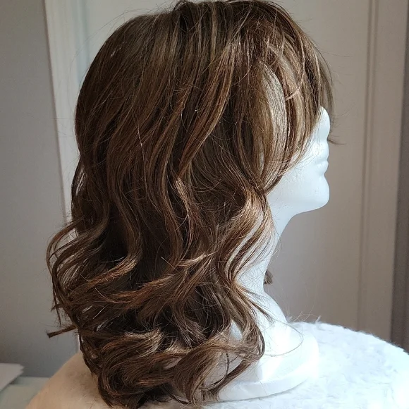 NWOT Styles By Soma Cupid's Bow Monofilament Wig - Picture 6 of 8